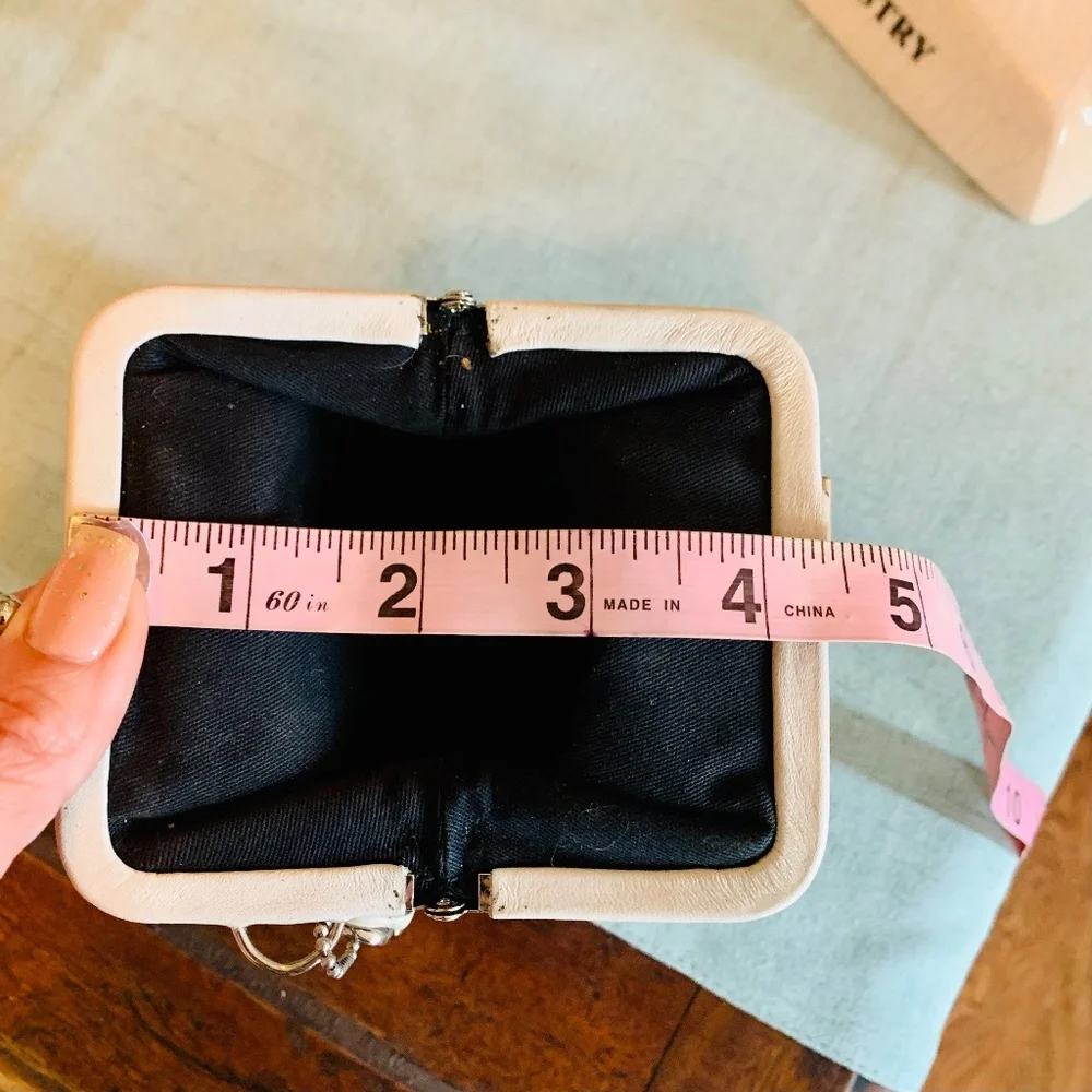 💯 Coach Wristlet - Picture 5 of 7